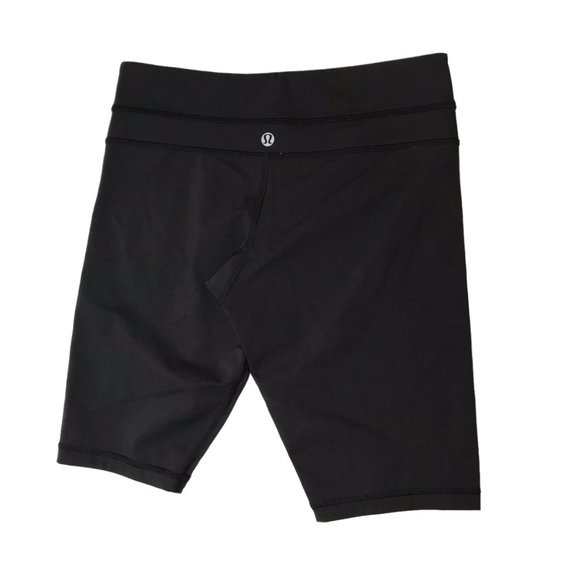 Lululemon Black Athletic Cycling Spandex Spin Shorts.Size Women's6 (Medium).